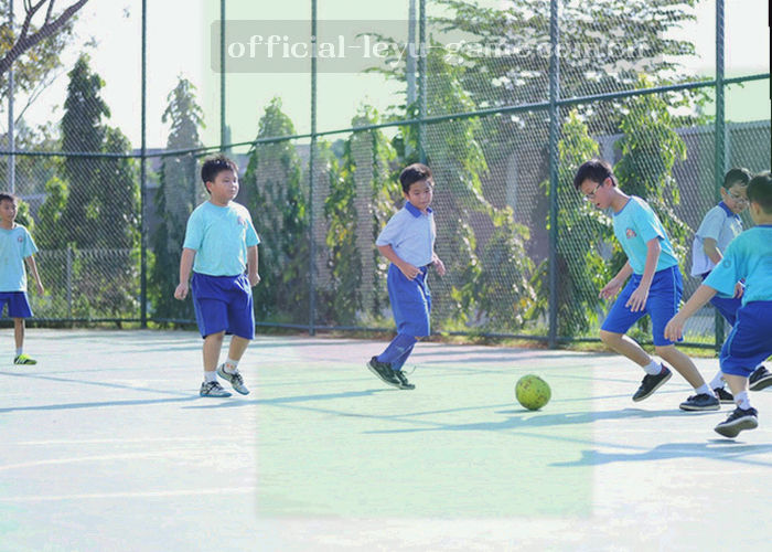 自然月日历示意图，标出订阅日与续费周期端点